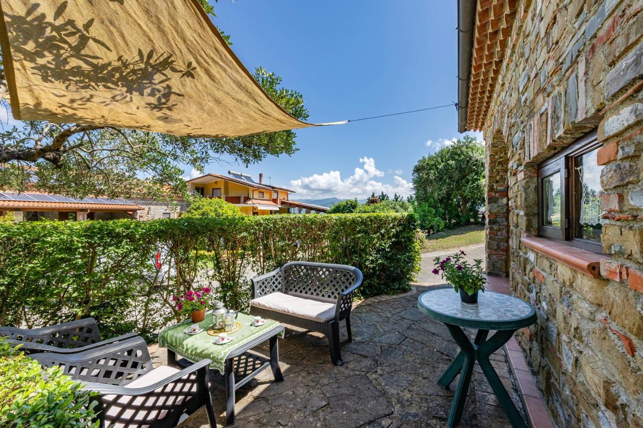 Local Stone Cottage With Shared Pool - Happy Rentals Casal Velino Exterior photo